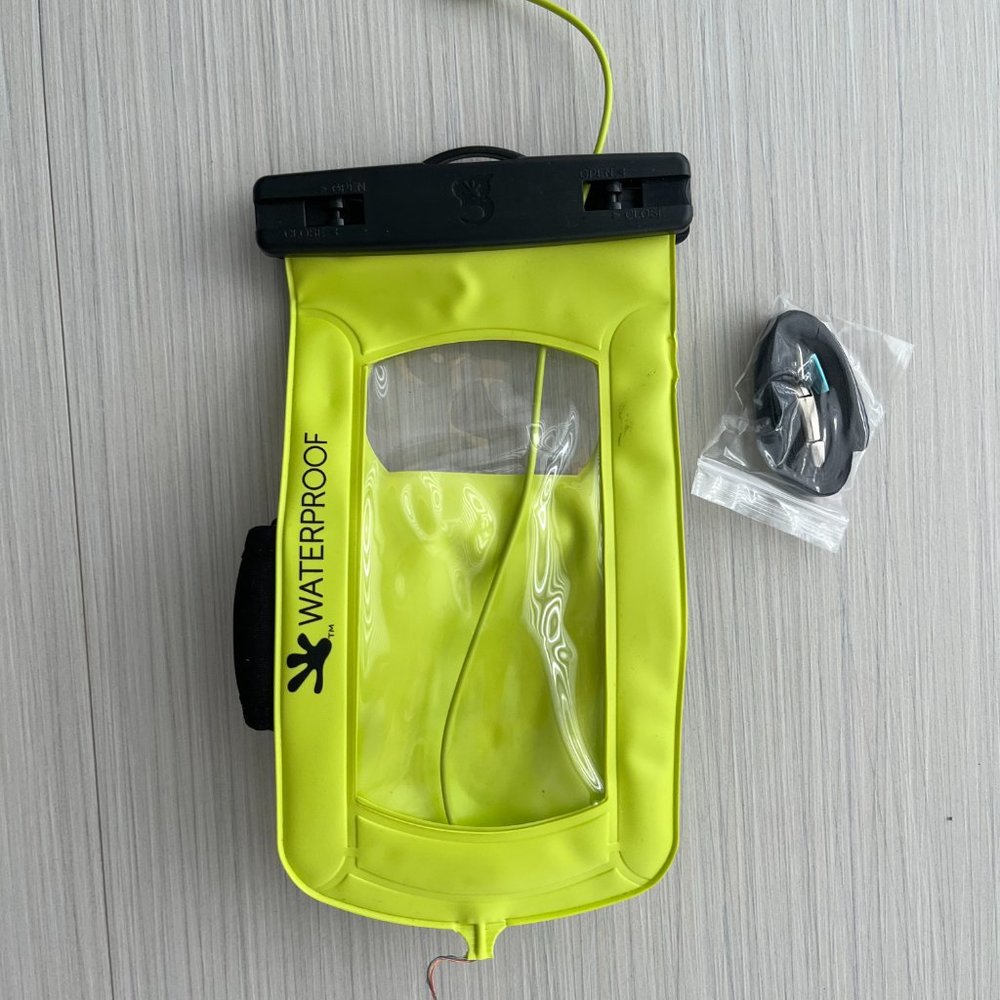 Waterproof phone case - Picture 5 of 16
